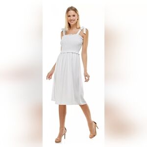 Lily RoseJuniors' Tied Shoulder Smocked Midi Dress, Size M